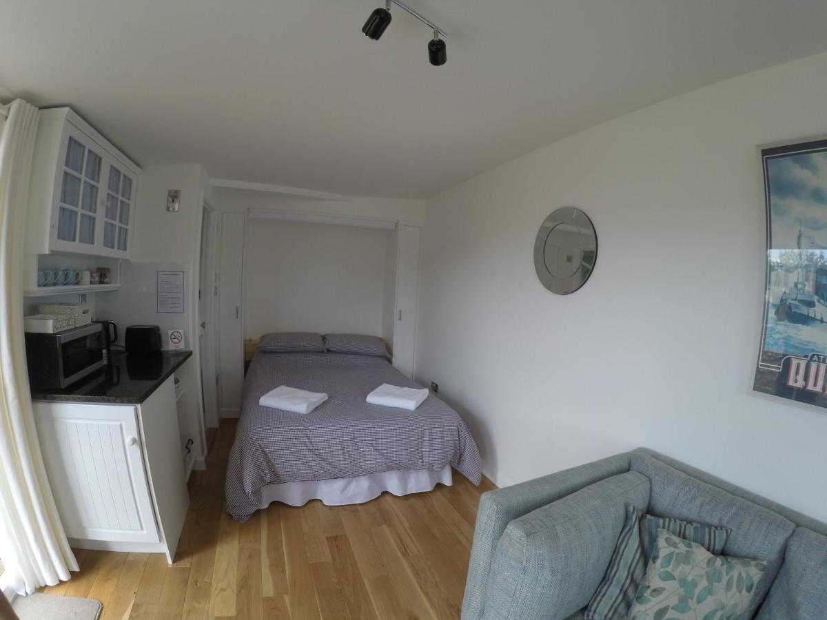 Bed and Breakfast The Retreat Charmouth Exterior foto